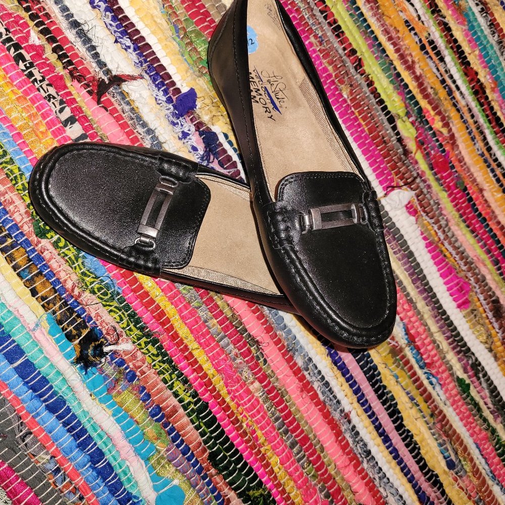 loafers